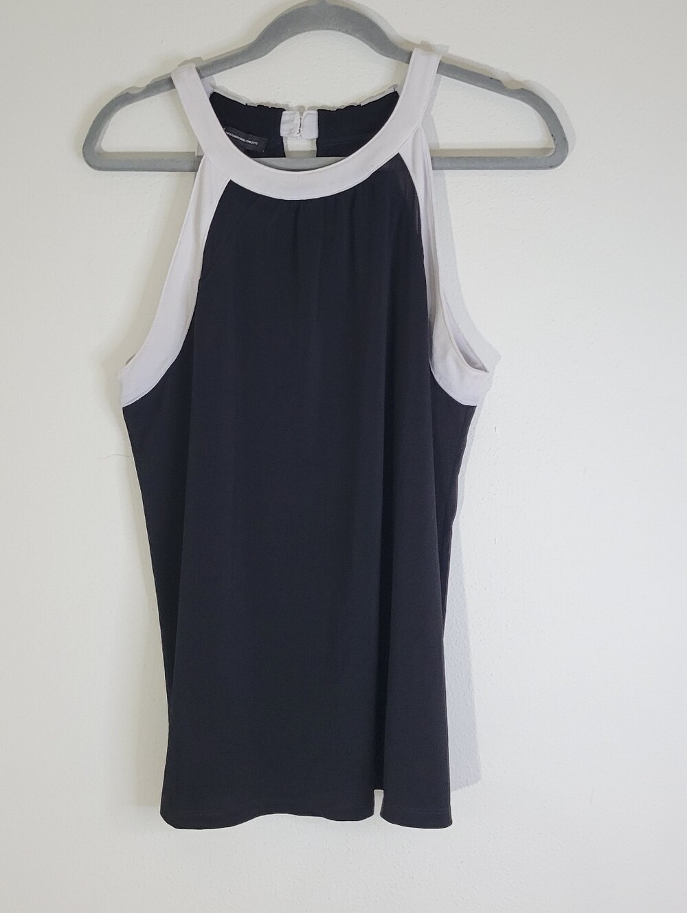 INC‎ International Concepts Black Top with White Trim Size L Women.
